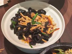 -大同江朝鲜菜•长春地标美食(绿园吾悦广场店)