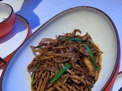 -老湘亲·品鉴湘菜(蔡塘爱琴海店)