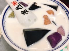 芋圆红豆-曾氏姜撞奶甜品专家(岳阳店)