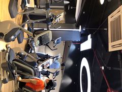 -一兆韦德健身(张杨路店)