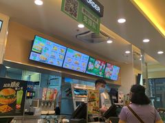 -德克士(呀诺达店)