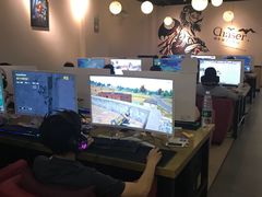 -杰拉电竞·网咖(杭州钱塘区龙湖金沙天街店)