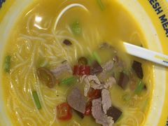 -粉小主·贵州酸汤牛肉粉(南京仙林金鹰店)