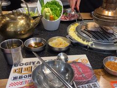 -GOGIYA·咕叽吖韩国传统烤肉店(东方新天地店)
