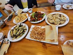 -美顺香食府鱼头老店(雪野湖店)