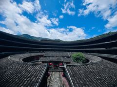 -初溪土楼群