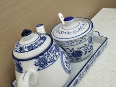 -汤小云火锅米线(钻汇广场店)