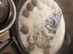 -陈大锅·岳阳鱼馆·地道岳阳菜(美食街店)