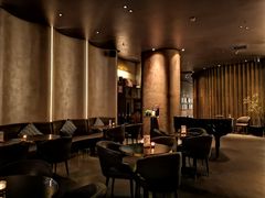 -wineapp葡萄酒餐吧(外滩金融中心店)