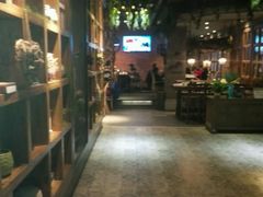 -屋顶花园餐厅(步行街老地王大厦店)
