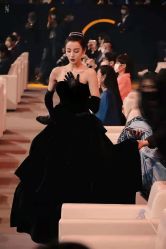 点击看大图 -MANLI BRIDAL婚纱