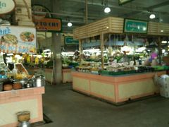-班赞海鲜市场胖阿姨加工点
