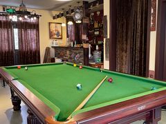 -小草屋轰趴馆别墅派对新场团建家庭聚会