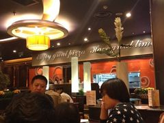 -必胜客(新中纬店)