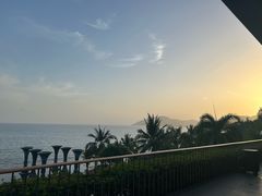 -日落吧·海景咖啡厅·餐酒吧·鸡尾酒·下午茶·乐队表演·浪漫夕阳·三亚文华东方酒店