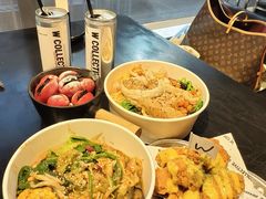 -W COLLECTIVE  DESSERT SHOP