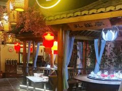 -乔家小院•非遗驴肉•本地小海鲜(滨河路店)