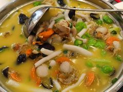 -香山湖家家宴(中山陵店)