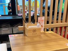-阿香米线杭州西湖银泰文化广场餐厅