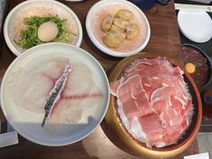 -牛牛和牛海鲜粥底火锅(长虹国际城店)