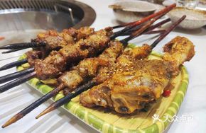 Red Willow Branch Meat Skewers