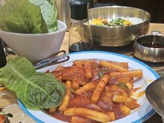 -青瓦餐厅·生鱼片·韩园烤肉(西塔店)