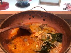 -成都你六姐·牛肉冒菜(上海环宇荟店)