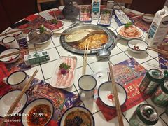 -贤合庄卤味火锅 (颍上店)