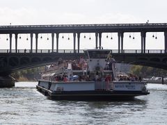 -Bateaux Mouches塞纳河游船