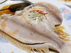 -顺峰海鲜酒楼(省府店)