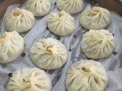 -清真老铁家灌汤包