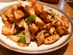 馕丁炒肉-巴依兄弟西域美食(机场店)