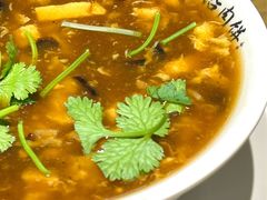 传统京味酸辣汤一份-河沿肉饼Beijing Pie(锡拉胡同店)