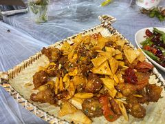 香辣掌中宝-小民大排档(光谷店)