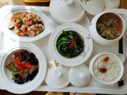 -菁幼月子会所(儿童医院店)