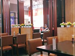 大堂-船歌·鱼水饺青岛菜(合肥路永旺店)