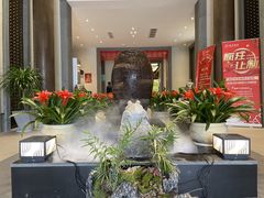 -梅花香里大酒店(郁金香路店)