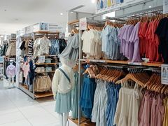 -优衣库(威海威高购物中心店)