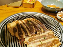 -草家酱蟹炭火烤肉店(珲春南路一店)