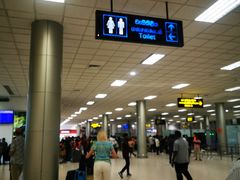 -班达拉奈克国际机场