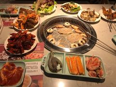 -汉金城海鲜烤肉自助百汇(威海威高广场店)