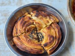 牛肉锅盔-王记老幺肥肠粉