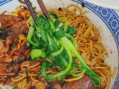 -沪西老弄堂面馆(定西路店)