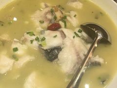酸菜鱼-麻辣港湾(京津公路店)