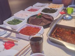 -海底捞火锅(杭州庆春路夜宵主题店)