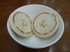 白馍-刘信牛羊肉小炒泡馍(回民街店)