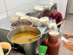 -文山荷鲜居(翠湖店)