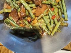 -黄泥岗·地道湖北菜(奥特莱斯店)