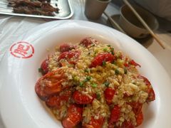 -肥肥虾庄·金牌油焖大虾(汉街SKP店)