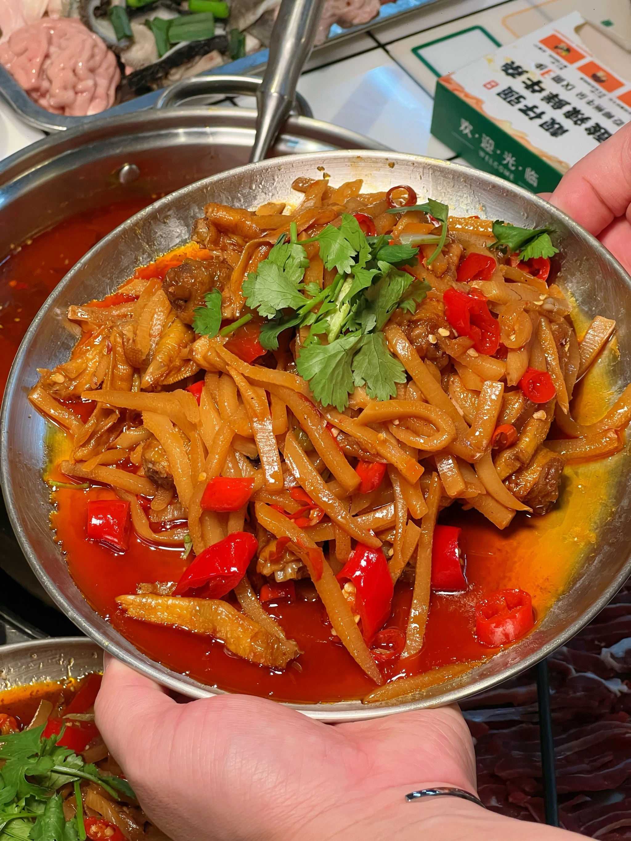 但靓仔强唔会呃你